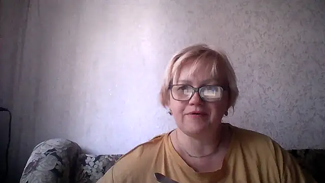 Snapshot of Mayya4321 chatting on April 2026 12:58:02 PM Mayya4321 online show from April 2026 12:58:02 PM