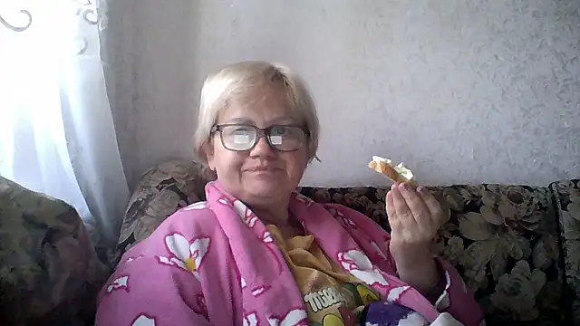Snapshot of Mayya4321 chatting on May 2026 06:21:03 AM Mayya4321 online show from May 2026 06:21:03 AM