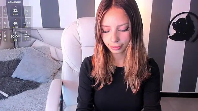 Salome  evans online show from February 2025 01:42:01 PM