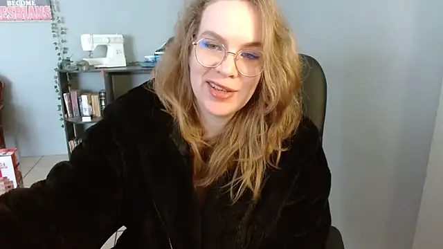 Snapshot of Chill_Billie chatting on June 2026 10:50:02 AM Chill Billie online show from June 2026 10:50:02 AM