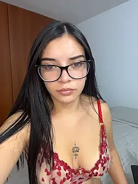 eileensophi online show from July 2026 03:37:01 AM