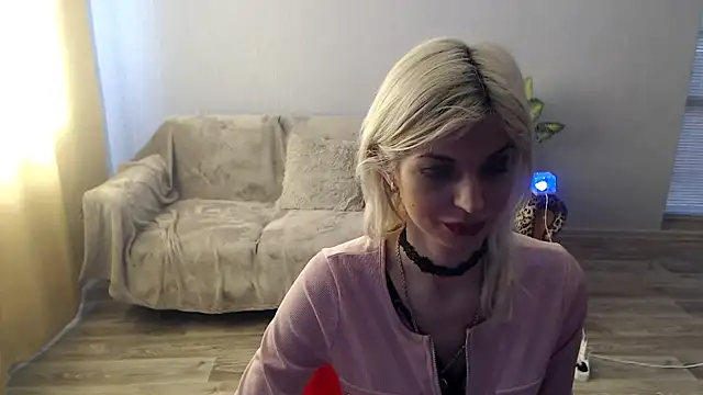 SexyBeatriice online show from April 2026 06:21:01 AM