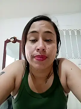 kamila lovee online show from November 2025 07:24:02 PM