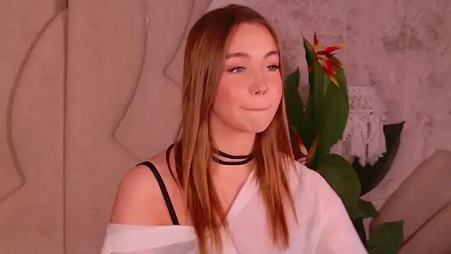 EvansLover online show from November 2025 09:26:02 PM