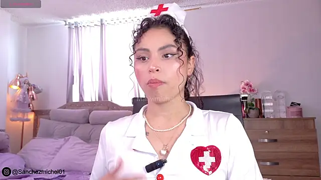 Marivimichel1 online show from October 2025 07:03:02 PM