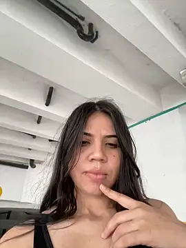 Snapshot of sammy_liz chatting on February 2025 09:58:02 PM sammy liz online show from February 2025 09:58:02 PM