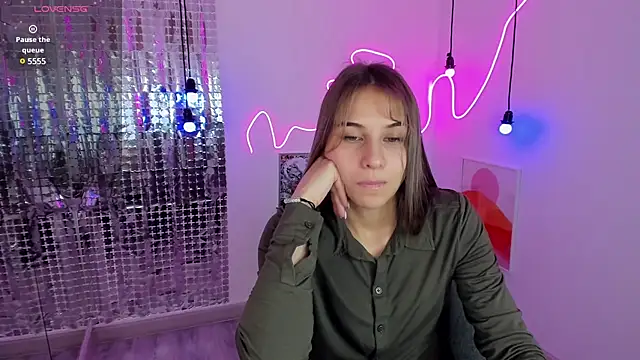 CharmBianca online show from February 2025 08:21:02 AM