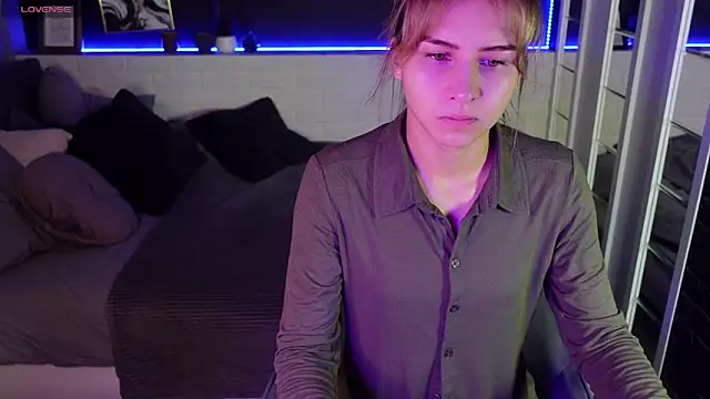 CharmBianca online show from February 2025 05:34:01 AM