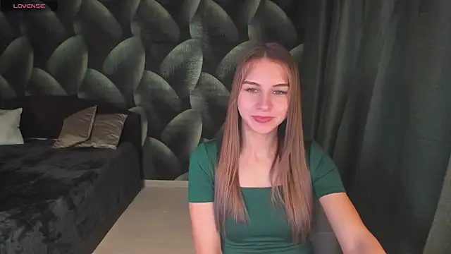 CharmBianca online show from March 2025 07:50:02 PM