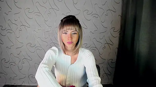 CharmBianca online show from September 2025 11:45:02 AM