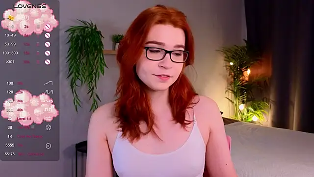 Snapshot of Anncouette_ chatting on March 2025 06:59:02 AM Anncouette  online show from March 2025 06:59:02 AM