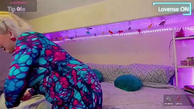 GoddessAlimony online show from April 2026 12:33:01 AM