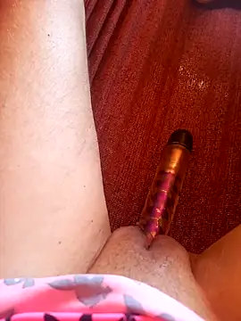 baixinhainsaciavel23 online show from October 2025 03:53:01 PM