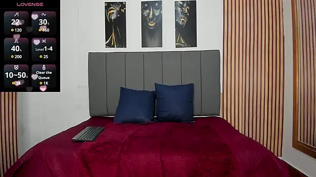 emberhodson online show from February 2025 01:51:02 PM