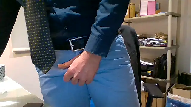 66MA69 online show from November 2025 05:17:01 PM