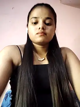 Snapshot of RAYI_123 chatting on May 2026 02:33:02 PM RAYI 123 online show from May 2026 02:33:02 PM