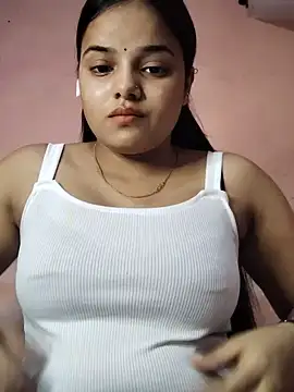 Snapshot of RAYI_123 chatting on July 2026 01:48:02 PM RAYI 123 online show from July 2026 01:48:02 PM