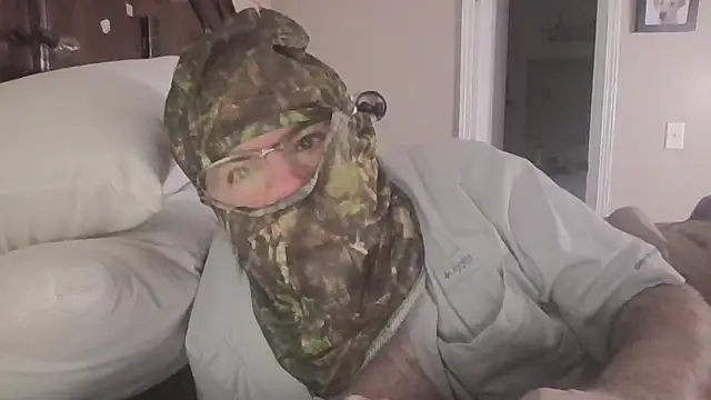 Snapshot of stubbydick3 chatting on February 2025 01:41:02 AM stubbydick3 online show from February 2025 01:41:02 AM