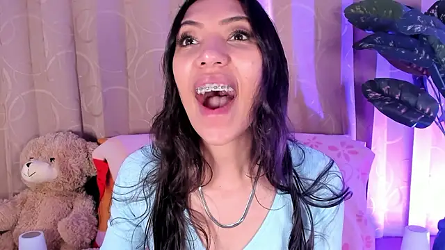 Miss veronicaa2 online show from March 2026 01:06:02 PM