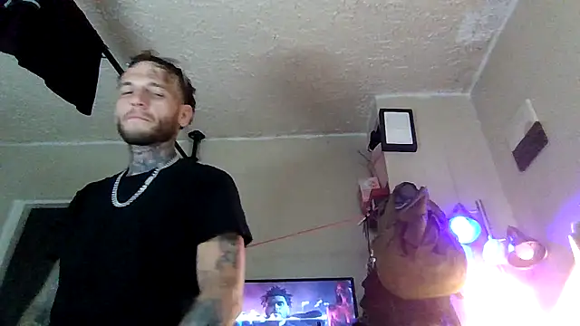 cruz815 online show from September 2025 07:02:02 PM