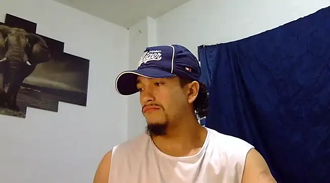 Keiviid online show from February 2025 10:03:02 AM