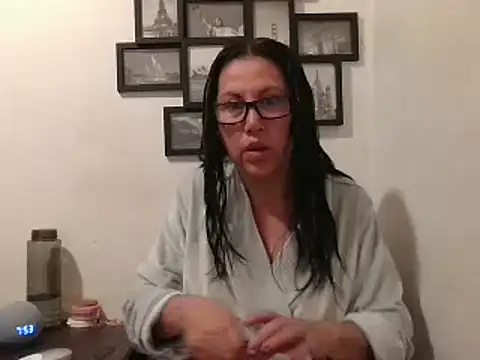 MirandaLatinaLovely online show from February 2025 01:54:02 AM