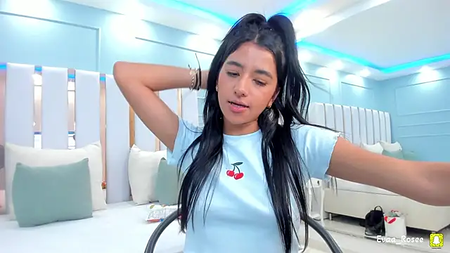 Snapshot of eva_roseee chatting on October 2025 09:39:02 PM eva roseee online show from October 2025 09:39:02 PM