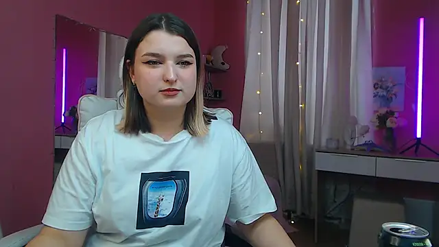 Jenny Smit online show from February 2025 10:40:02 AM