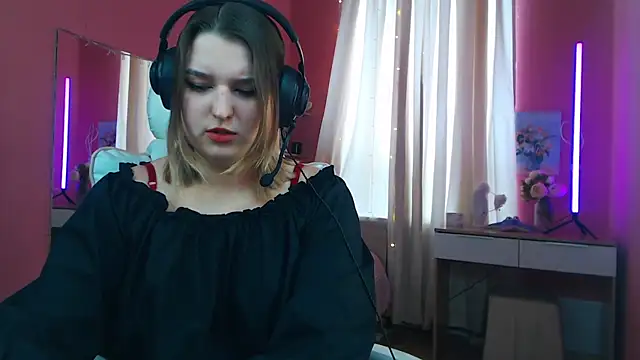 Jenny Smit online show from March 2025 08:35:01 AM