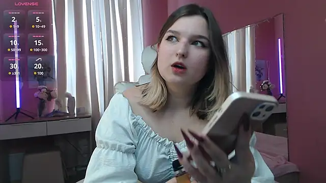 Jenny Smit online show from March 2025 07:57:02 AM