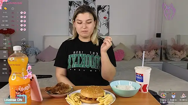 Jenny Smit online show from October 2025 06:00:02 AM