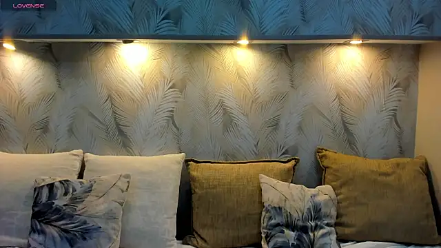 Snapshot of Jenny_Jimmy chatting on February 2026 01:12:01 AM Jenny Jimmy online show from February 2026 01:12:01 AM