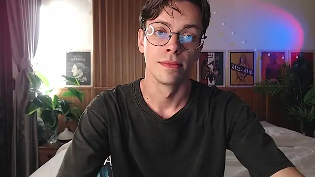 William Henry  online show from February 2026 01:48:02 PM