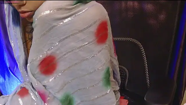 wow-simran online show from November 2025 02:50:01 AM