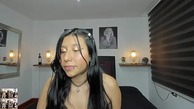 Snapshot of Nohemi_louse chatting on February 2025 07:21:01 PM Nohemi louse online show from February 2025 07:21:01 PM