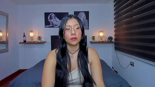 Snapshot of Nohemi_louse chatting on February 2025 07:42:01 PM Nohemi louse online show from February 2025 07:42:01 PM