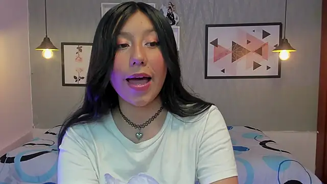 Snapshot of Nohemi_louse chatting on February 2025 07:09:01 PM Nohemi louse online show from February 2025 07:09:01 PM