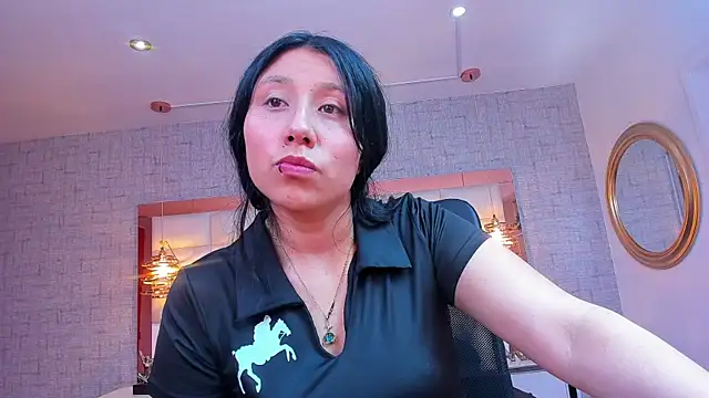 Snapshot of Nohemi_louse chatting on May 2026 07:30:02 PM Nohemi louse online show from May 2026 07:30:02 PM