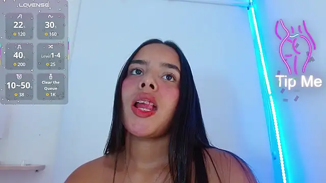 Roxy Stonee online show from October 2025 07:30:02 PM