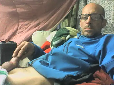 ironeagle77 online show from December 2025 02:46:02 PM