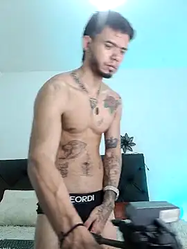 Niick01  online show from March 2025 02:51:02 PM