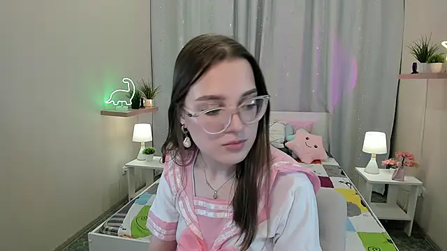 kaisajenner online show from March 2025 02:50:01 AM