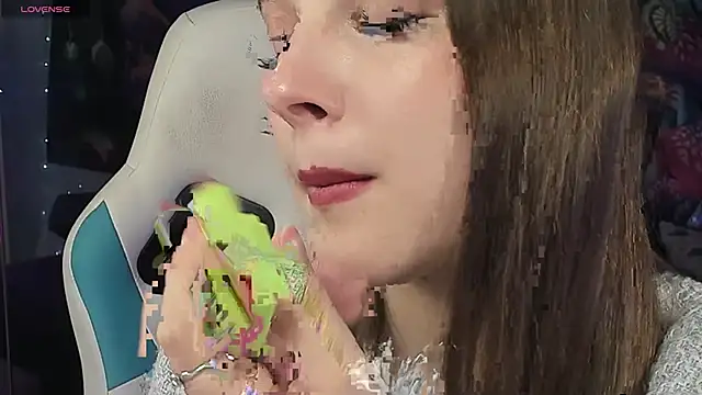 kaisajenner online show from February 2026 08:40:02 AM