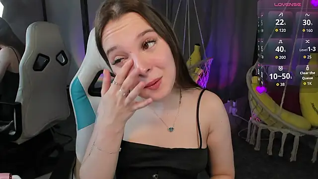 kaisajenner online show from February 2026 09:26:01 AM