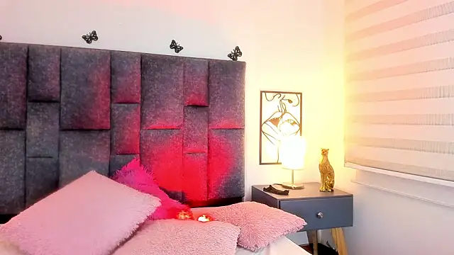 Violetta Ficher online show from October 2025 01:00:02 AM