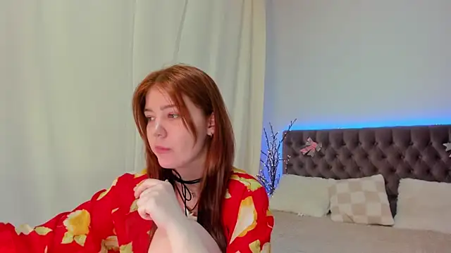 Snapshot of Ella_Mayers chatting on March 2025 03:51:01 AM Ella Mayers online show from March 2025 03:51:01 AM