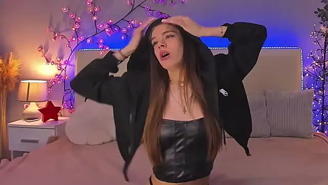 melissacrayzy online show from March 2026 06:30:02 AM