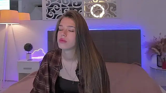 melissacrayzy online show from June 2026 06:33:02 AM