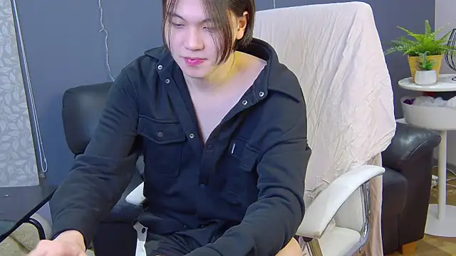 Snapshot of just_gay_ chatting on February 2025 04:32:02 PM just gay online show from February 2025 04:32:02 PM