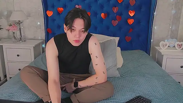 Snapshot of just_gay_ chatting on February 2025 01:19:02 PM just gay online show from February 2025 01:19:02 PM